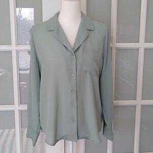 Who What Wear Long Sleeve Button Down Blouse